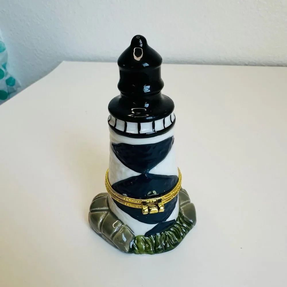 Lighthouse Trinket Box - Picture 2 of 3